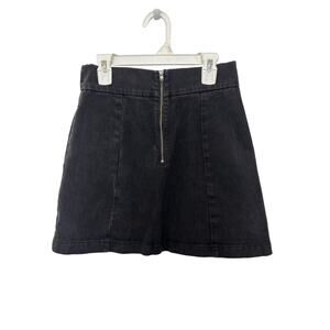 Top Shop Black Denim Mini Skirt Size 4 Preppy Grunge Festival Fall Classic Goth